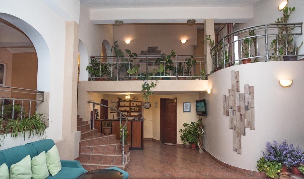 Hotel Accent Razgrad Extérieur photo